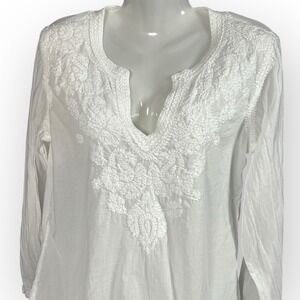 Catalog Favorites Womens Blouse Tunic Shirt M White Paisley Embroidered Beach